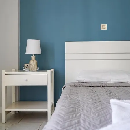 Amvrosia Apartment *